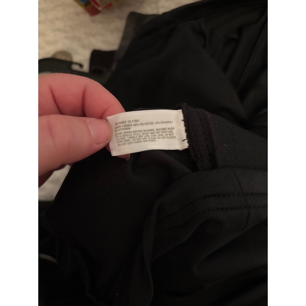 GapFit Womens Black Full Zip Active Jacket‎ Thumbholes Mock Neck XS - Picture 8 of 8